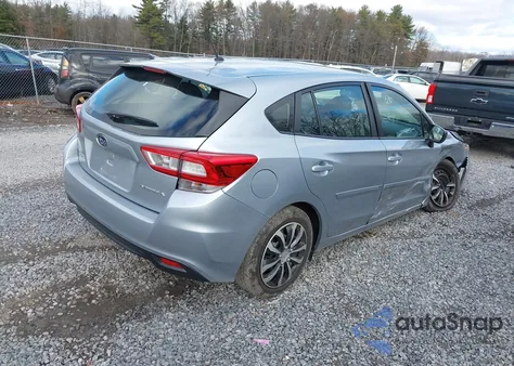 2018 Subaru Impreza 2.0I z USA, uszkodzony, nr VIN 4S3GTAA62J3734489
